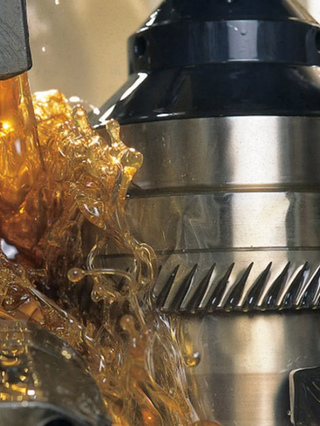 Смесь смазочных материалов при зачистке оборудования производства смазочных материалов из нефти (ФККО 30822511333)